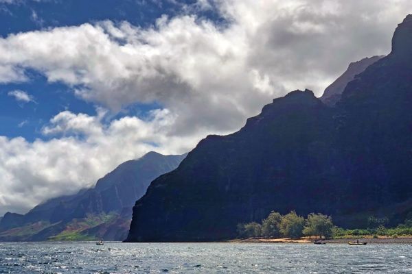 Napali Coast catamaran and snorkel trip with Catamaran Kahanu, July 2021, by Robin Gotfrid