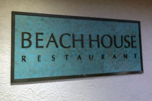 Beach House Restaurant Poipu sign